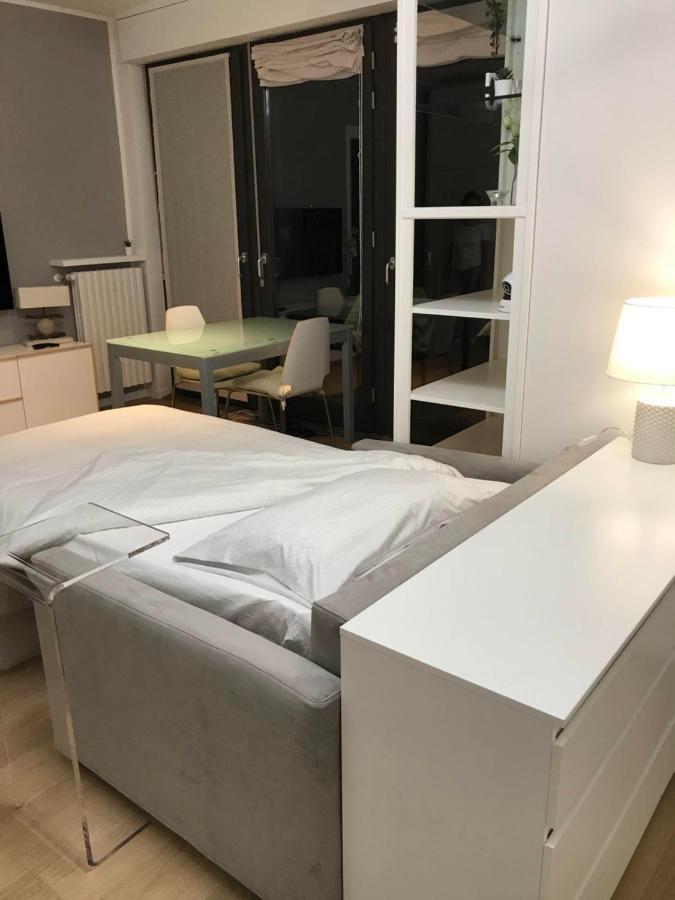 Apartamento Fiera Milanocity View With Terrace Next To Shopping Mall Exterior foto