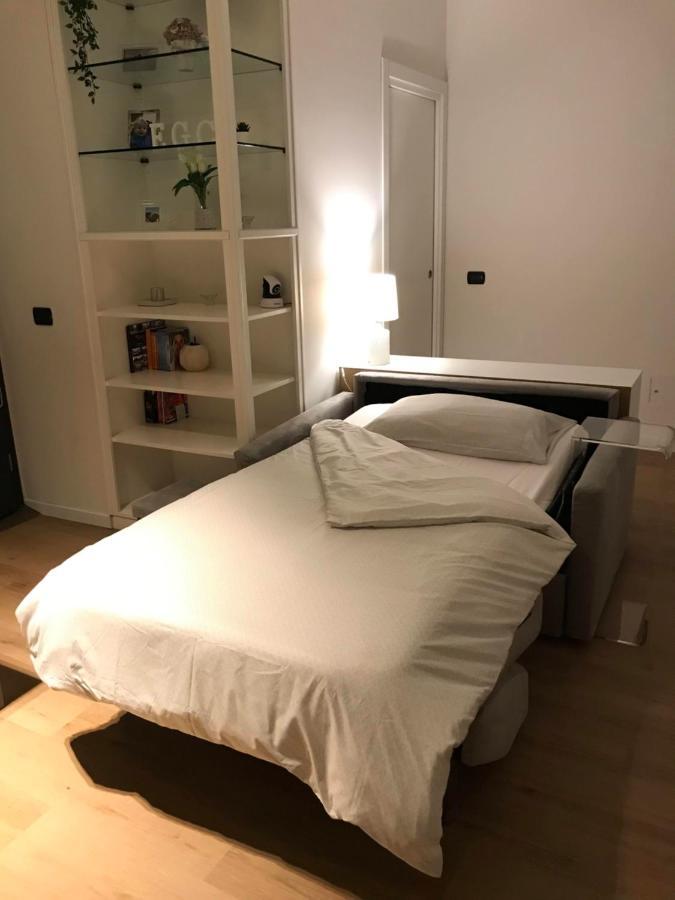 Apartamento Fiera Milanocity View With Terrace Next To Shopping Mall Exterior foto